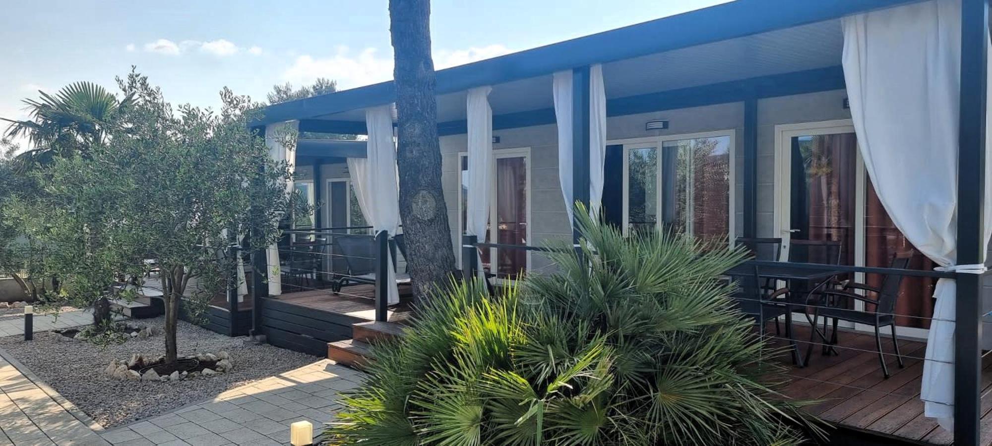 Dalmaris Camp - Prestige Mobile Homes Biograd Na Moru Bagian luar foto