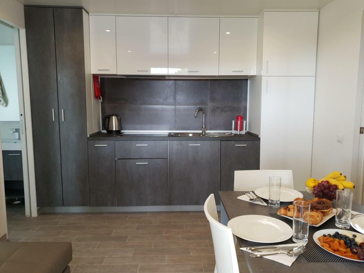 Dalmaris Camp - Prestige Mobile Homes Biograd Na Moru Bagian luar foto