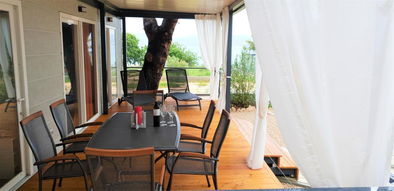 Dalmaris Camp - Prestige Mobile Homes Biograd Na Moru Bagian luar foto