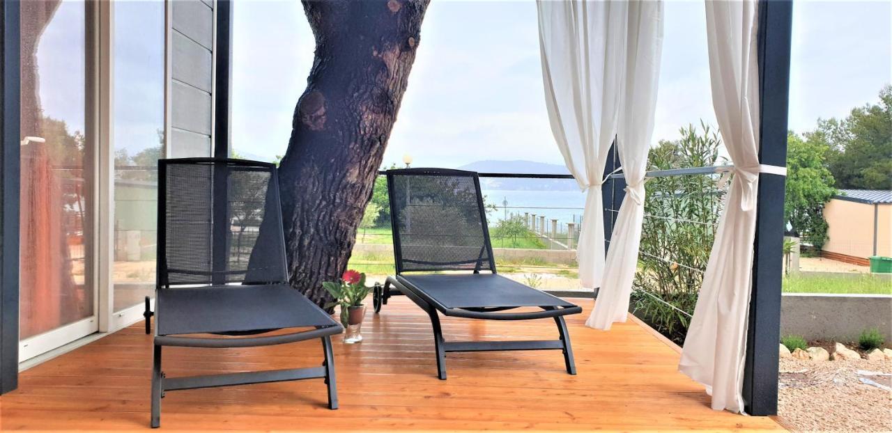 Dalmaris Camp - Prestige Mobile Homes Biograd Na Moru Bagian luar foto